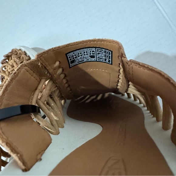 Keen Women's UNEEK Premium Leather Slide Brown Woven Slip-On Shoes 6 - Picture 8 of 12